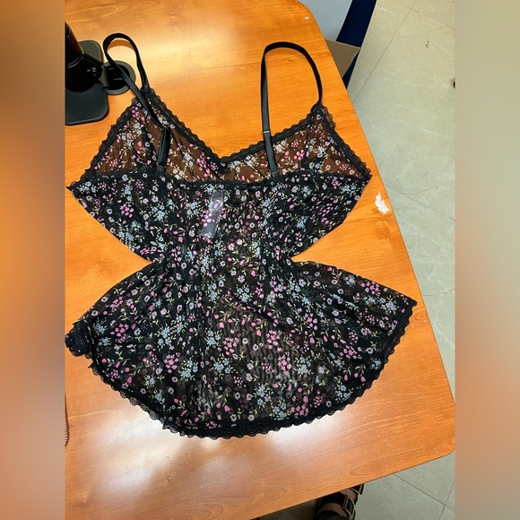 Savage‎ X Fenty Floral Mesh Lingerie Set – Top 3X / Bottom 2X - Picture 6 of 12